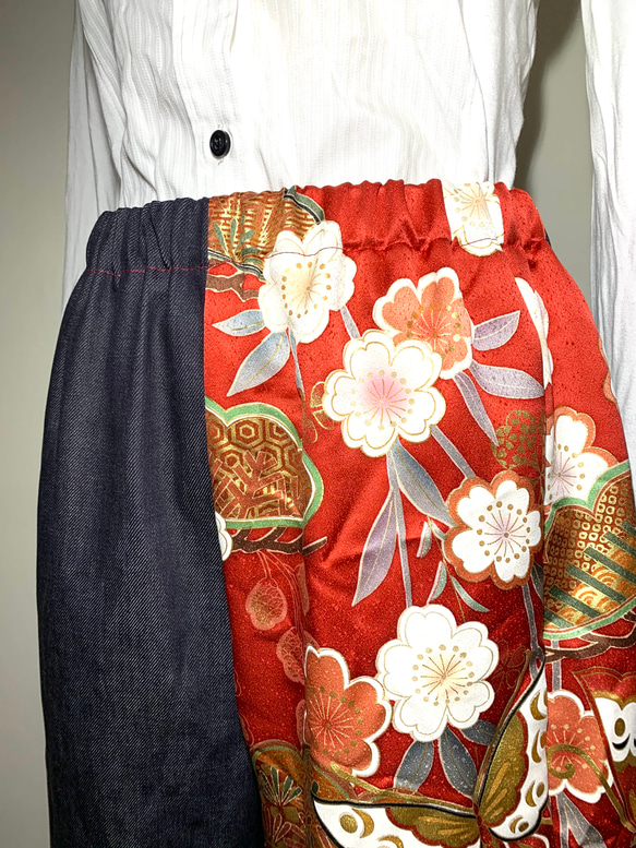 【現品1点のみ‼︎】HAJIME AYUMU 高級児島デニム&高級和柄着物 リメイクアシンメトリーワイドパンツ 5枚目の画像