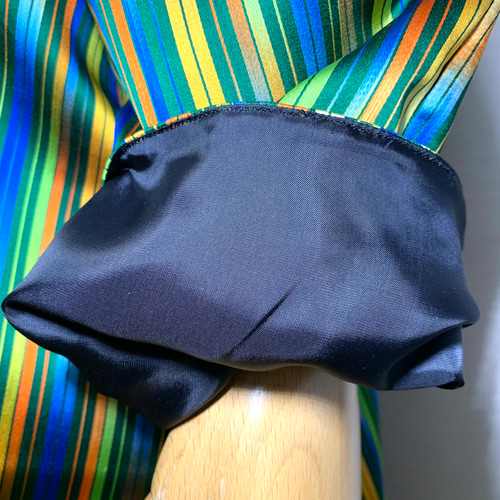【現品1点限り‼︎】HAJIME AYUMU 高級西陣織 シルクロングワンピース 現品1点限り‼︎】HAJIME AYUMU 高級西陣織 シルクデザインロング