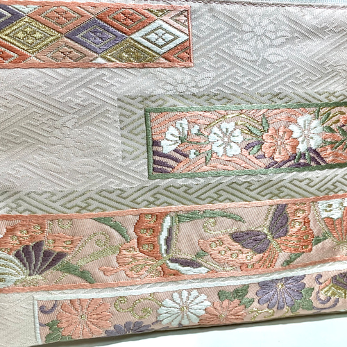 現品1点限り‼︎】HAJIME AYUMU 花柄刺繍高級着物帯リメイクデザイン 