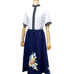 【現品1点限り‼︎】HAJIME AYUMU 高級和柄着物デザインリメイクフレアスカート ネイビー 花柄 6枚目の画像