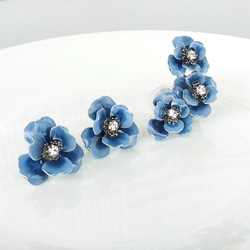 blue rose アンティークブルー のお花　【両耳】ピアス・イヤリング（直径20mm）＆ 【片耳】イヤーカフ 7枚目の画像