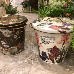 Decoupage 花語蝶- 圓形拼貼置物桶、蝶古巴特置物箱.洗衣收納箱.. 第3張的照片