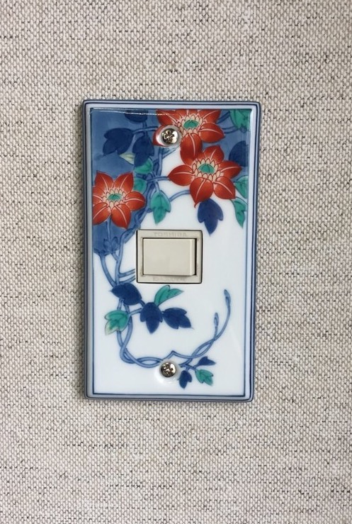 鍋島鉄線花絵 スイッチ コンセント プレート1穴
