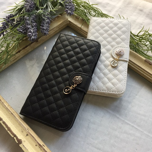 ブラック キルティング iPhoneケース チャーム付き dior iphone ケース