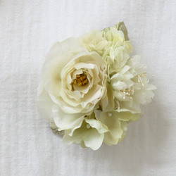 アイボリーなバラとアジサイ･小花の3way布花コサージュ　＃C-2 2枚目の画像