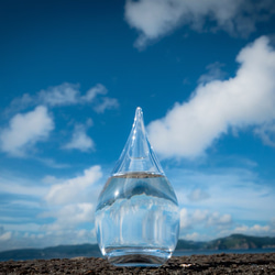 水のしずくの一輪挿し 透明 ガラス 長崎 瑠璃庵 3枚目の画像