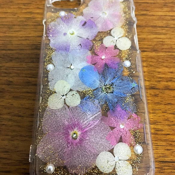 iPhone7ケース淡い花 3枚目の画像