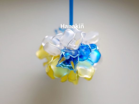 Hanakin花金 花球 藍x黃 手作飾品耳環（單顆） 第2張的照片