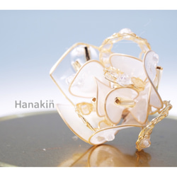 Hanakin花金 線絲編織冬花 白 手作飾品耳環（單顆） 第2張的照片