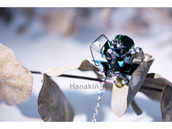 Hanakin花金 線絲編織冬花 暈染淺藍墨綠 手作飾品耳環（單顆） 第3張的照片