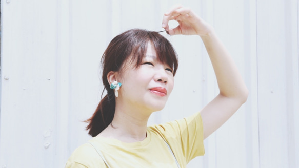 Hanakin花金 綠x白 果實耳環 手作飾品耳環 第4張的照片