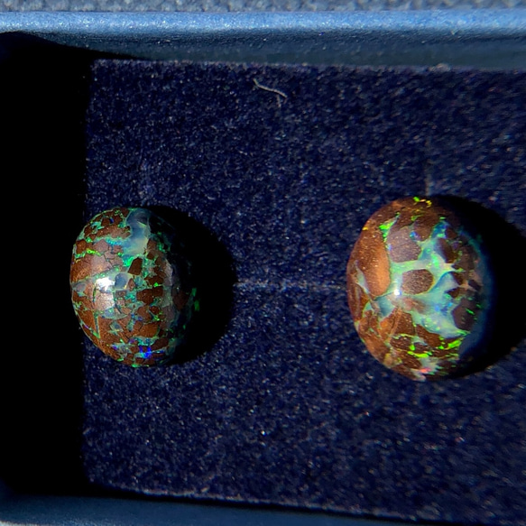 天然ボルダー（アイアン）オパール14kgピアス☆オーストラリア・Yowah産原石から磨いた１点もの！ 2枚目の画像