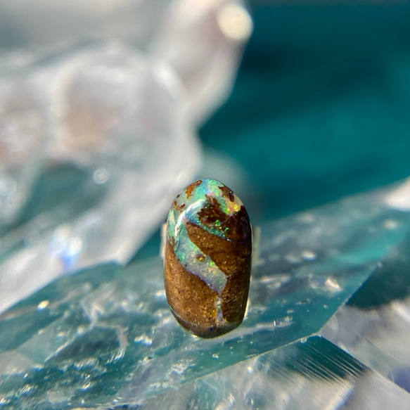 天然ボルダーオパール14kgf片耳ピアス☆オーストラリア・Yowah産原石から磨いた１点もの！ 1枚目の画像