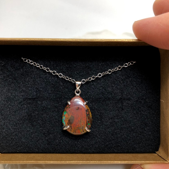 SALE！天然アイアンオパールシルバーロングネックレス8.55ct☆ オーストラリア・ヤワー産の原石から磨きました！ 6枚目の画像