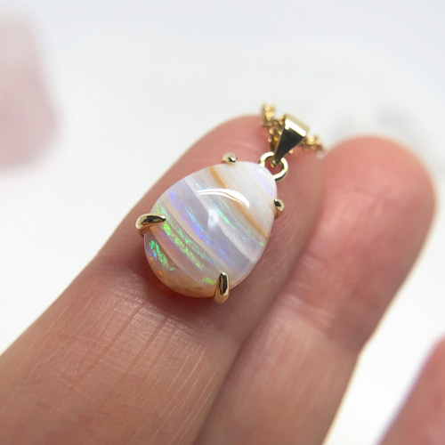 縞模様が可愛い！天然オパール14kgfネックレス2.87ct☆ 原石から磨いた