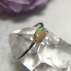 天然オパールシルバーリング0.30ct（7〜14号）☆オーストラリアCooberPedy産原石から磨きました！ 4枚目の画像