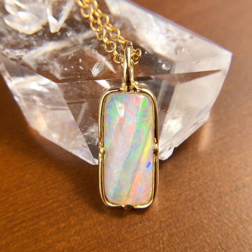 シェルオパール　貝化石　遊色　オーストラリア シェルオパール 貝化石 遊色 オーストラリア