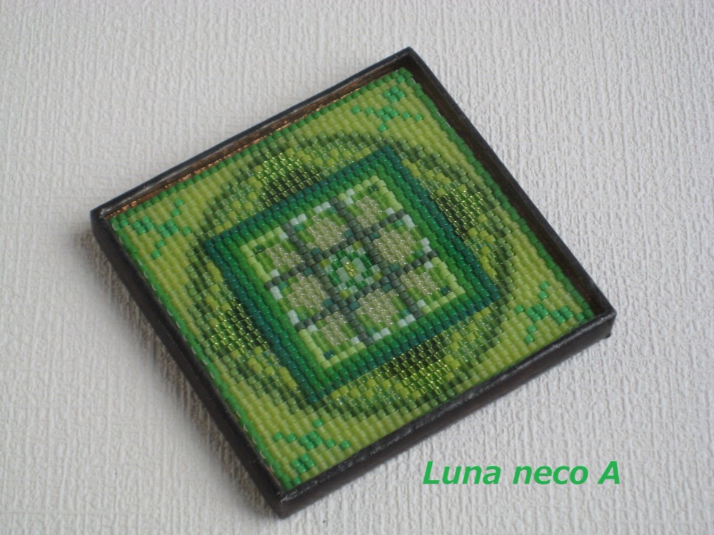 薄めのお抹茶カラーの曼荼羅【単色シリーズ】