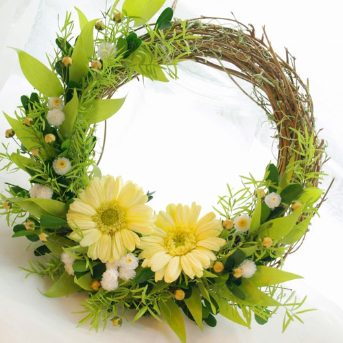 ガーベラのグリーンリース　プリザーブドフラワー ガーベラのグリーンリース プリザーブドフラワー