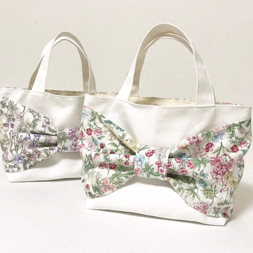 フリルバッグ　チェック　ピンク　リボン　花　トートバッグ　ハンドメイド フリルバッグ チェック ピンク リボン 花 トートバッグ