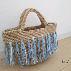 【即納】麻紐バッグ✳かごバッグ✳デニムと引き揃え糸のフリンジバッグ 2枚目の画像