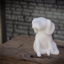 來福系列 | 《開心小獵犬》-狗狗造型石雕紙鎮 第3張的照片