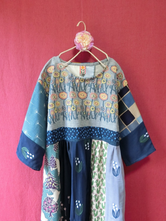 北欧 お花刺繍 ゆったりワンピース w【ミナペルホネン