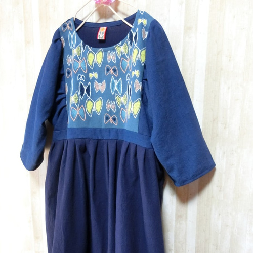 ミナペルホネン刺繍ちょうちょワンピース