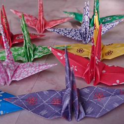 ちゅら和紙の折り鶴シャワー 100羽 2枚目の画像