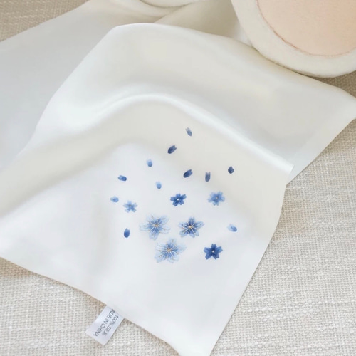 専用シルク刺繍ハンカチ65枚＋9枚 Amazon.co.jp: 蘇刺繍 レディース シルク シルク 手刺繍