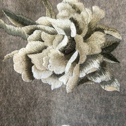 刺繍 ウールマフラー 手縫い蘇州刺繍ウールスカーフ、ストール、冬マフラー 3枚目の画像