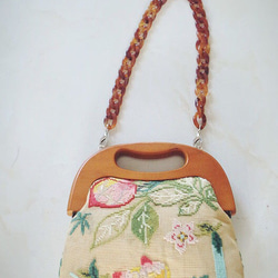 手縫い刺繍バッグ カシミヤウールバッグ 4枚目の画像