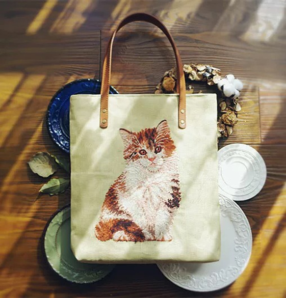 猫刺繍バッグ 手縫い羊毛刺繍バッグ 刺繍鞄 2枚目の画像
