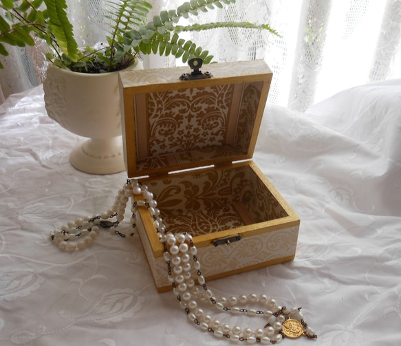 Mojiko329様ご購入用アンティーク調ラファエロの天使の小箱・ジュエリーボックス・小物入れ 3枚目の画像