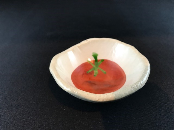 トマトの豆皿　B  <受注生産> 1枚目の画像
