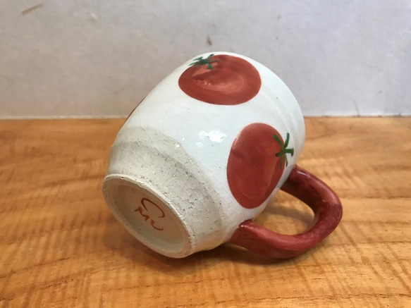 トマトのマグカップ<受注生産> 3枚目の画像