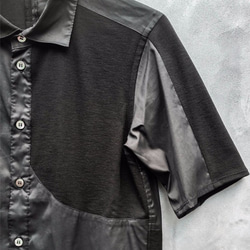 Symmetric Cut Short Sleeve Stretch Shirt - Black Size1 第5張的照片