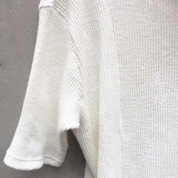 White Coated Cotton Stretch High Neck Half Sleeve Long Knit 第8張的照片