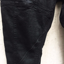 Black Thirty Pieces Irregular Cut Stretch Denim Pants Size2 第6張的照片