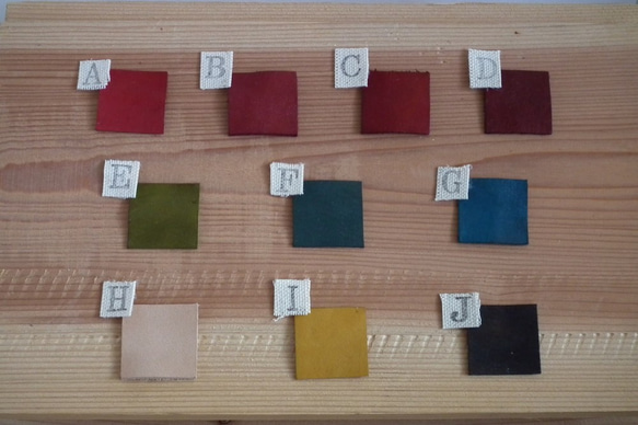 二つ折り財布 ハーフウォレット レザー ターコイズブルー コンパクト財布 ミニ財布 (受注生産) JS1262741201(9620円)