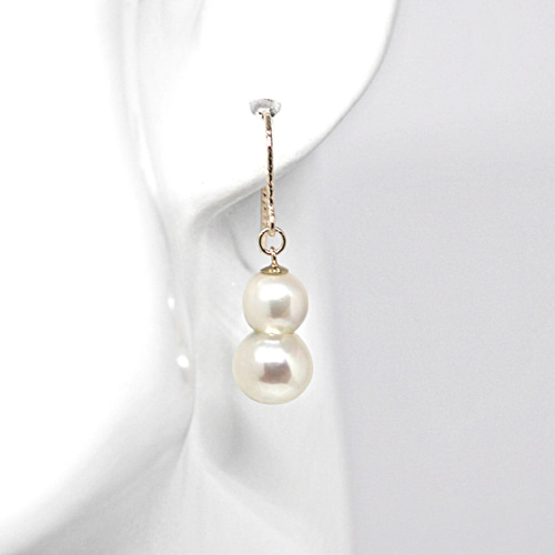 希少！！】あこや本真珠の双子(ツインパール)のピアスM ピアス