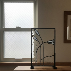 曲線のステンドグラスパネル「マメールロワ」 5枚目の画像
