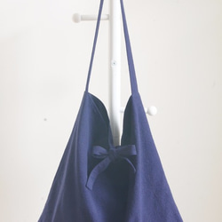 綿麻リボンのショルダーバッグ（ブルーネイビー） 2枚目の画像