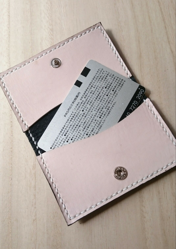 おしゃれな☆柄レザーカードケース 革小物 革カードケース カード入れ メンズ/レディース 4枚目の画像