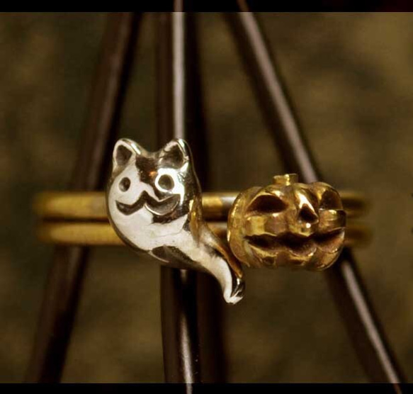 【ハロウィン】猫耳オバケとジャック・オ・ランタンの指輪 1枚目の画像