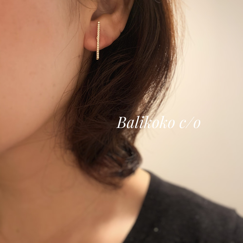 ストレートラインストーンバーピアス【ゴールド】 ピアス（スタッド