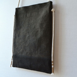 《草木染め》黒染め帆布と刺し子織りのロープBAG 2枚目の画像