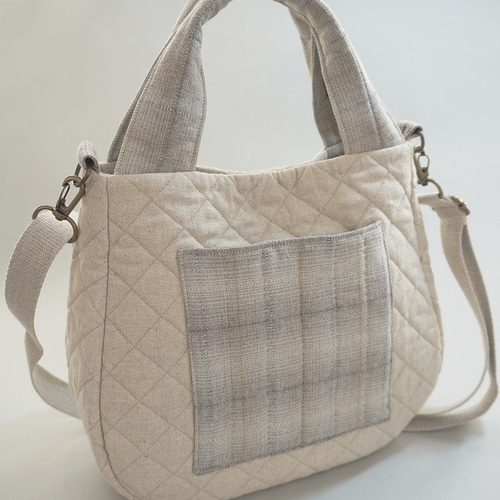 パッチワークバッグキット ホワイトフラワーリースの2WAY