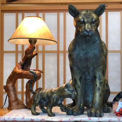 ブロンズ彫刻　親子寅 彫刻家 富永直樹 「孟春」寅 干支置物 共箱 ブロンズ 親子虎（921