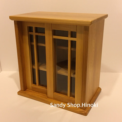 台灣檜木（Hinoki)2門小櫃-玻璃 第2張的照片